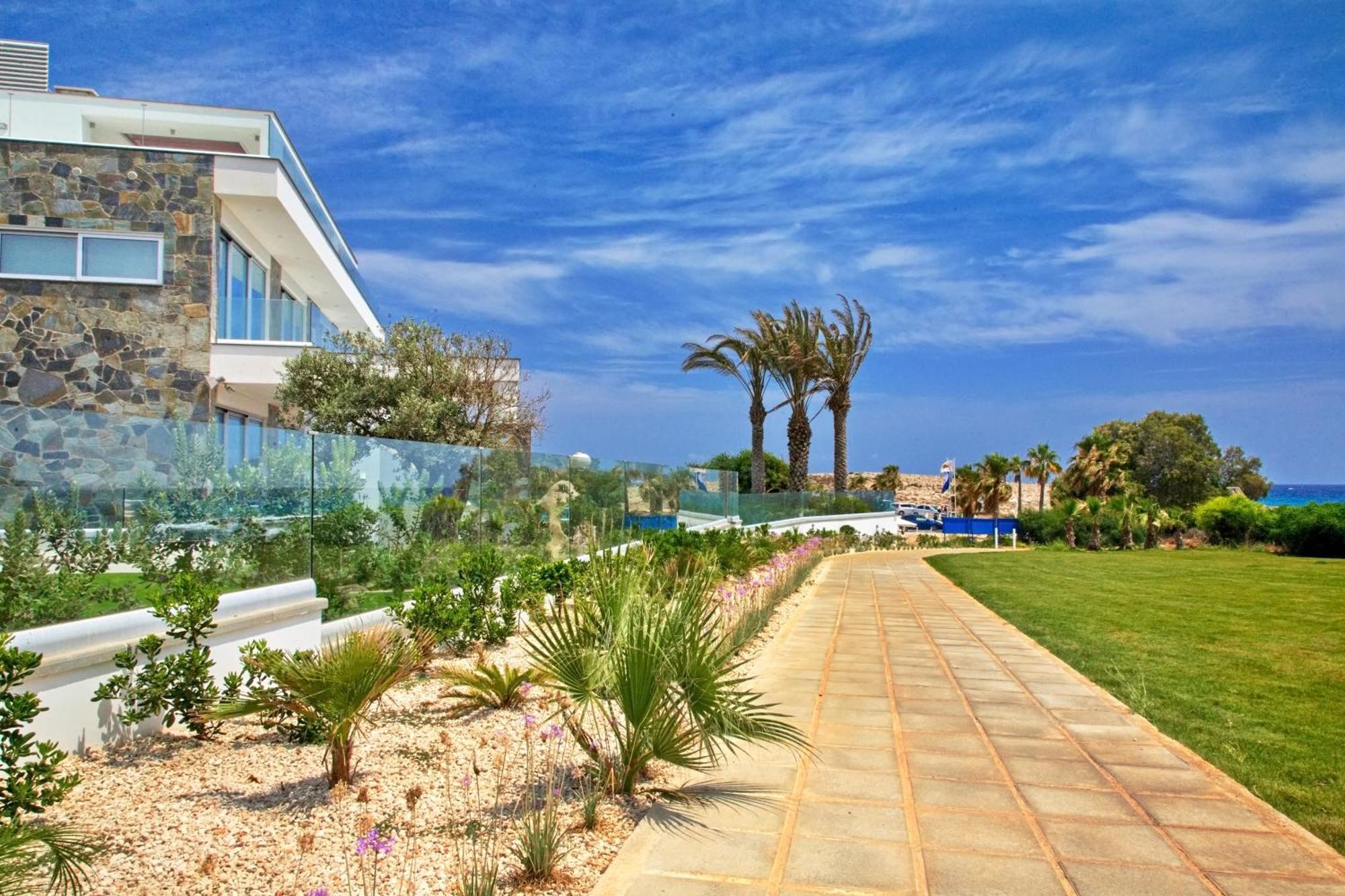 Beachfront Luxury Villa Idania Ayia Napa Exterior foto